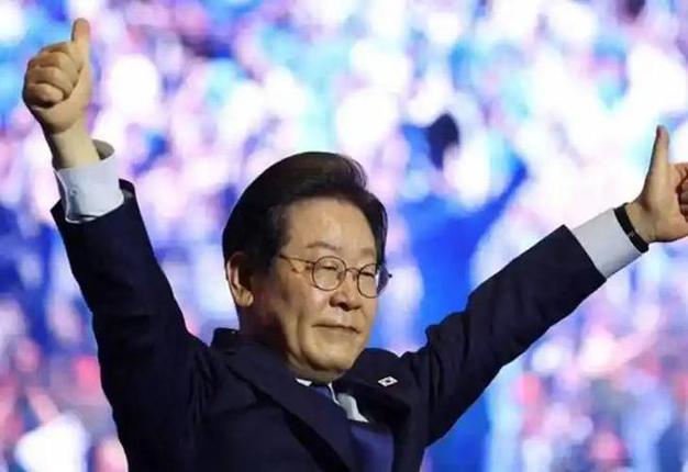 新澳2025资料最新大全和李在明正式宣誓就职与李在明知事